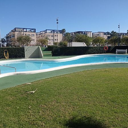 Los Juncos Solo Familias Serviplaya Playa De Xeraco Εξωτερικό φωτογραφία